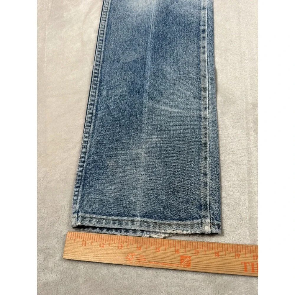 Vintage Wrangler 13mwz Jeans Size 32x34 Faded Distressed MADE IN USA
